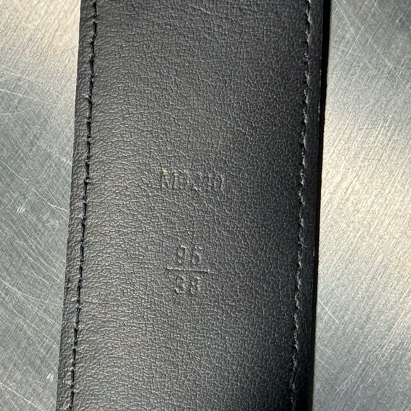 Louis Vuitton Damier Azur Initiales Belt size 95 - Picture 4 of 4